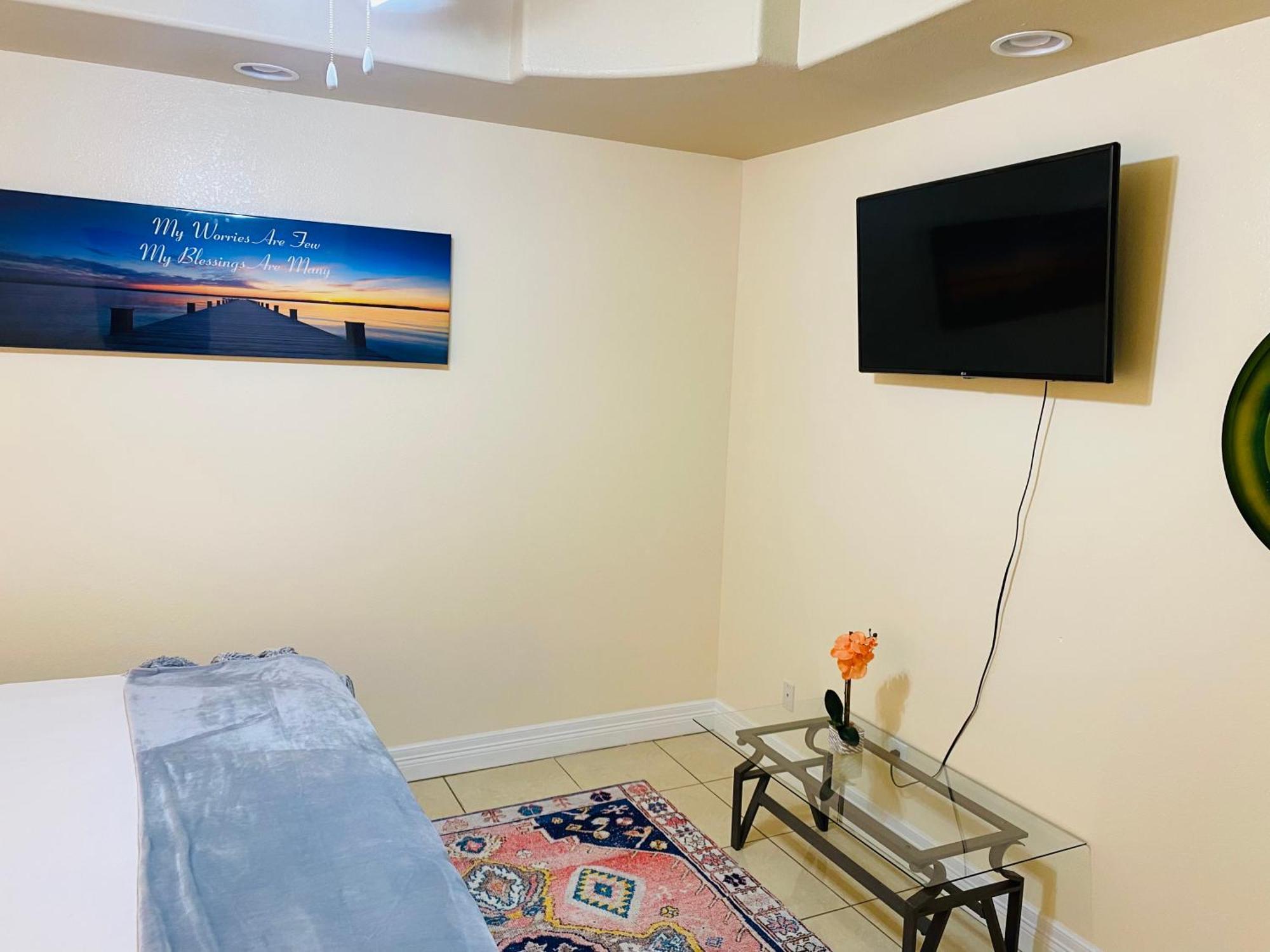 Brownsville Comfort 2 Bedroom 1 Bath , Spacious Kitchen And Outdoor Home Экстерьер фото
